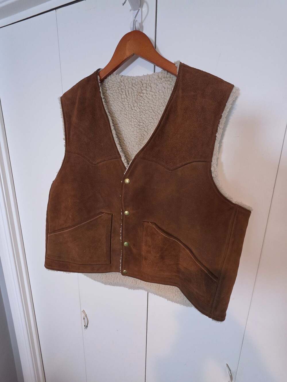 Vintage Men's Western Suede Leather Sherpa Lined Rancher Vest
